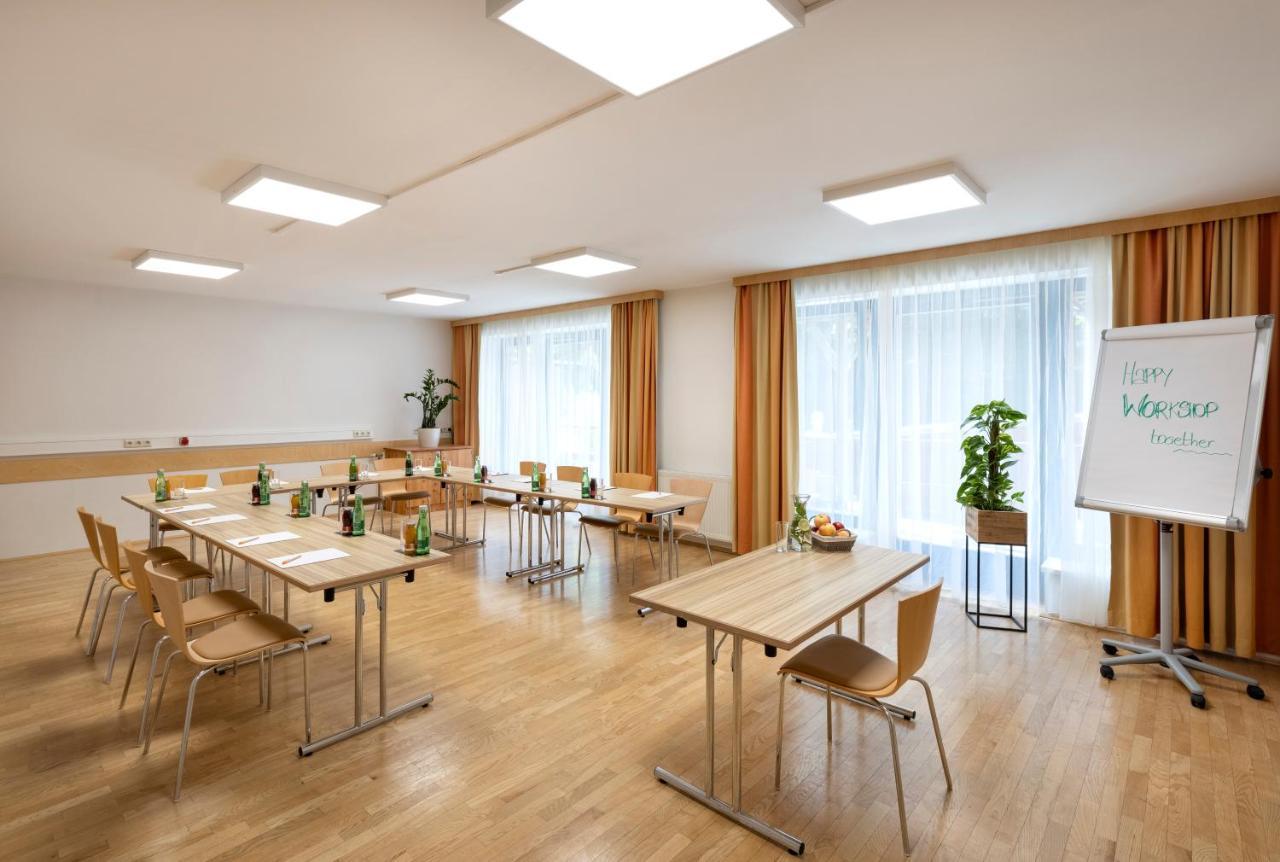 Jufa Hotel Bruck An Der Mur - Im Weitental Εξωτερικό φωτογραφία